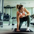 Как женщине похудеть в руках и плечах: питание и упражнения