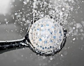Похудение и контрастный душ: польза, вред, правила проведения процедуры