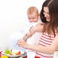 Безопасное и эффективное похудение: диета для кормящих мам