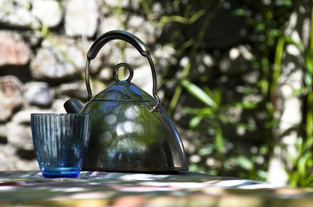 teapot-913595_640