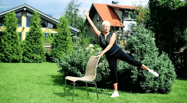 Комплекс Елены Плужник: лечебная гимнастика