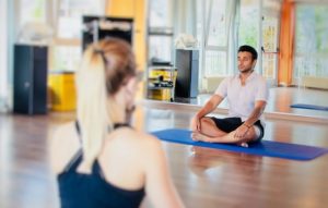 Хатха-йога: в чем отличие от обычной йоги и что это такое