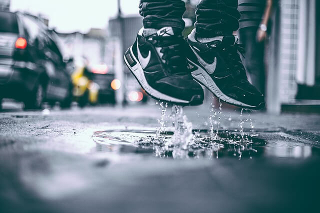 Лучшие кроссовки для бега зимой: выбираем подходящую обувь