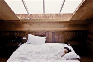 Сон при искусственном освещении связан с увеличением веса у женщин